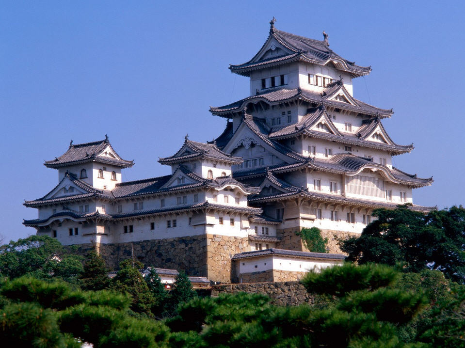 Khám phá lâu đài Himeji- Lâu đài cổ có kiến trúc đồ sộ bậc nhất Nhật Bản