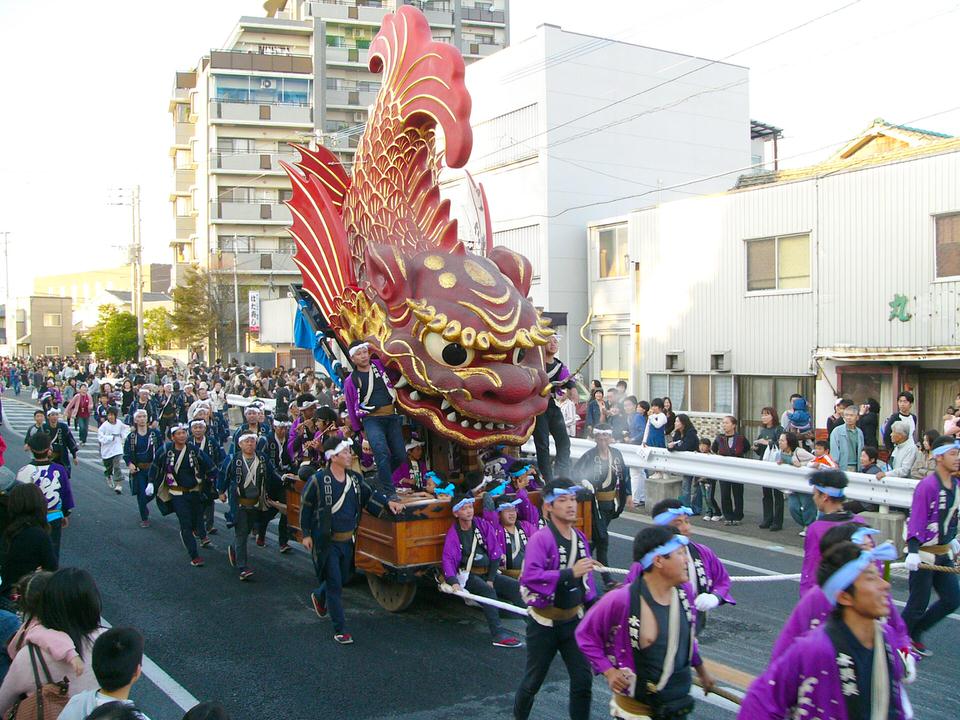  Lễ hội Karatsu Kunchi– Saga điểm đến thud vị tháng 11 Nhật Bản