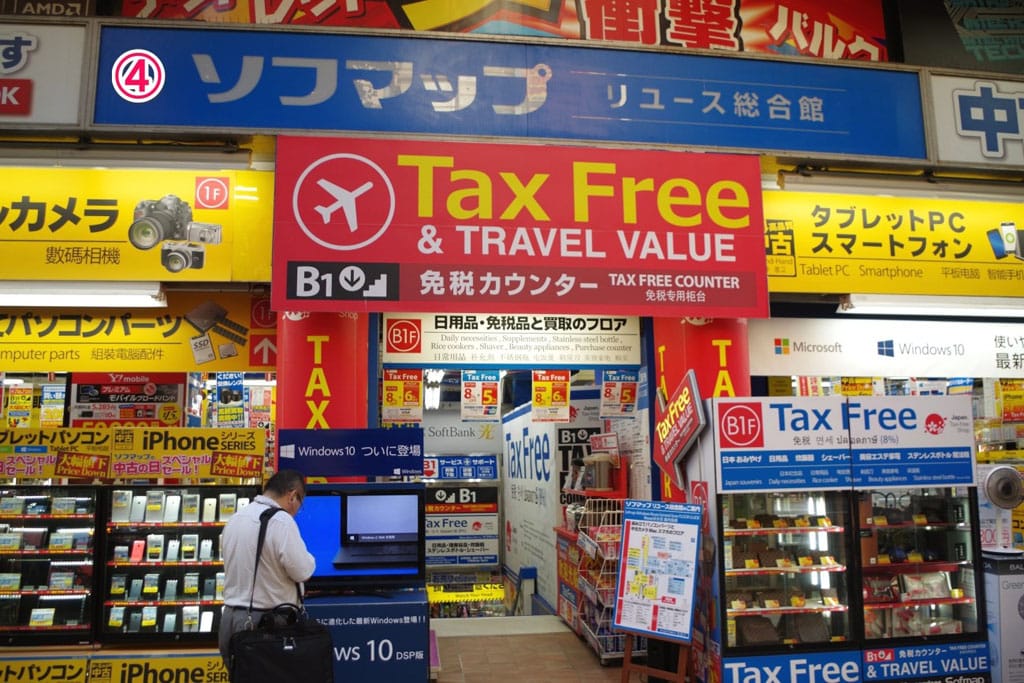 Đến Nhật muốn tiết kiệm thì đừng bỏ qua những tiệm đồ cũ bạn nhé!